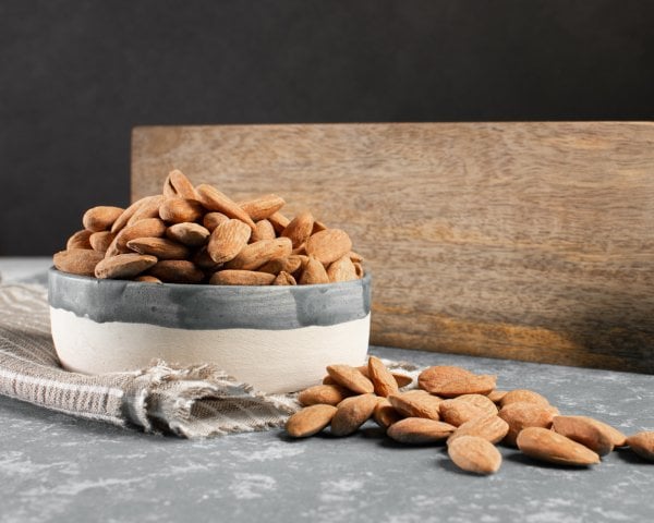 Kavrulmuş Tuzlu Badem İçi